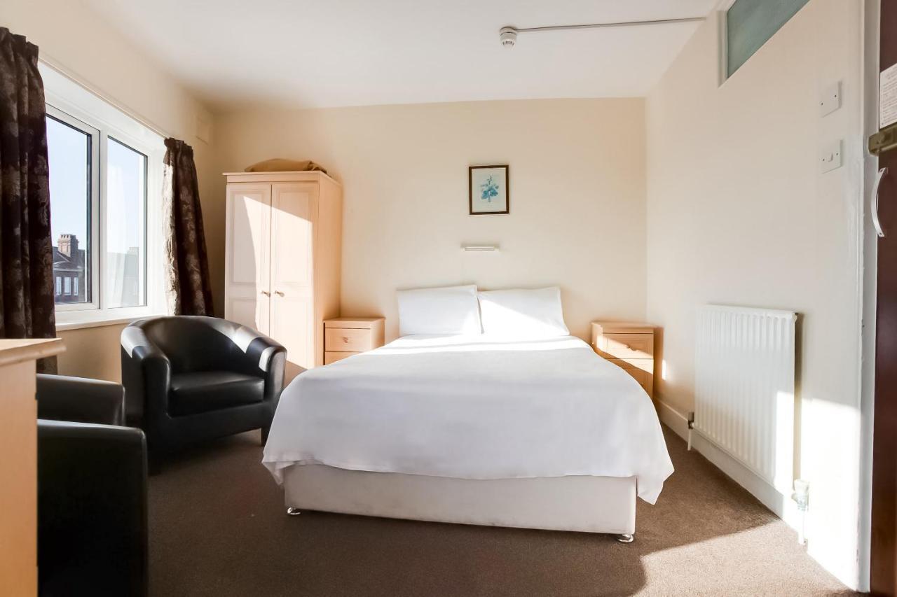 Oyo Grosvenor House Hotel Skegness Kültér fotó