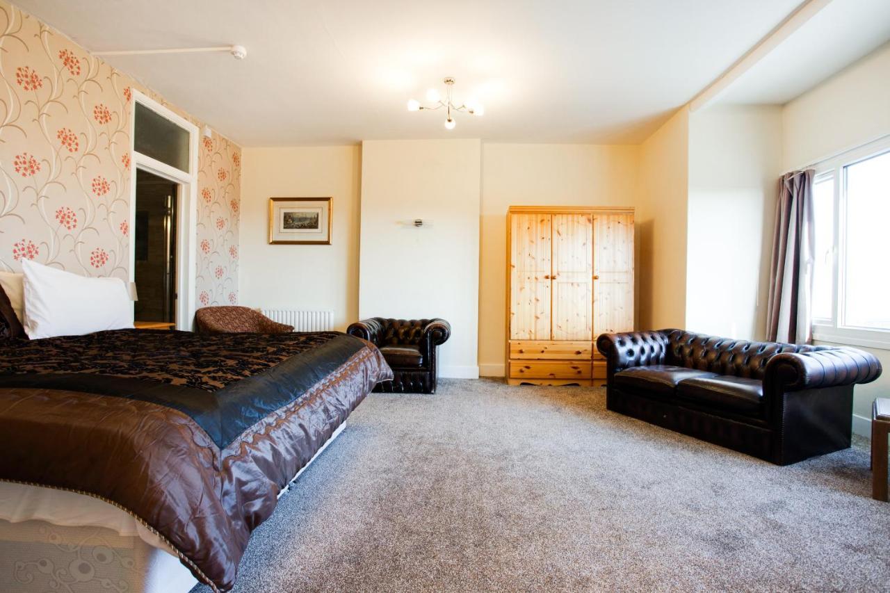 Oyo Grosvenor House Hotel Skegness Kültér fotó