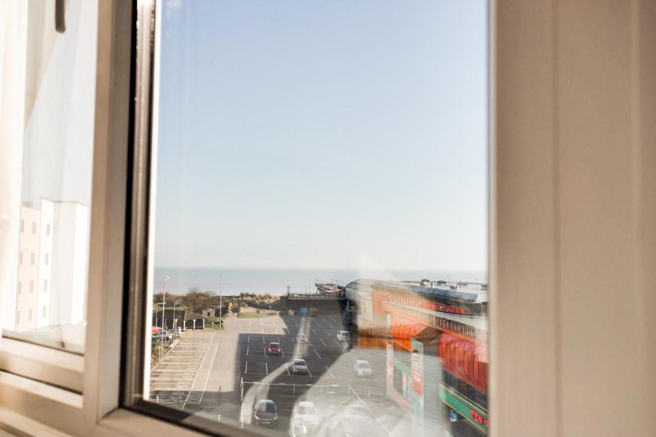 Oyo Grosvenor House Hotel Skegness Kültér fotó