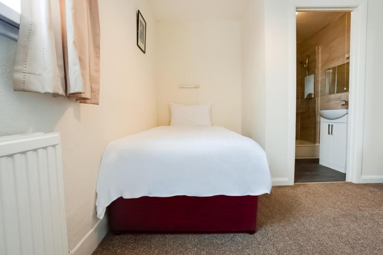 Oyo Grosvenor House Hotel Skegness Kültér fotó