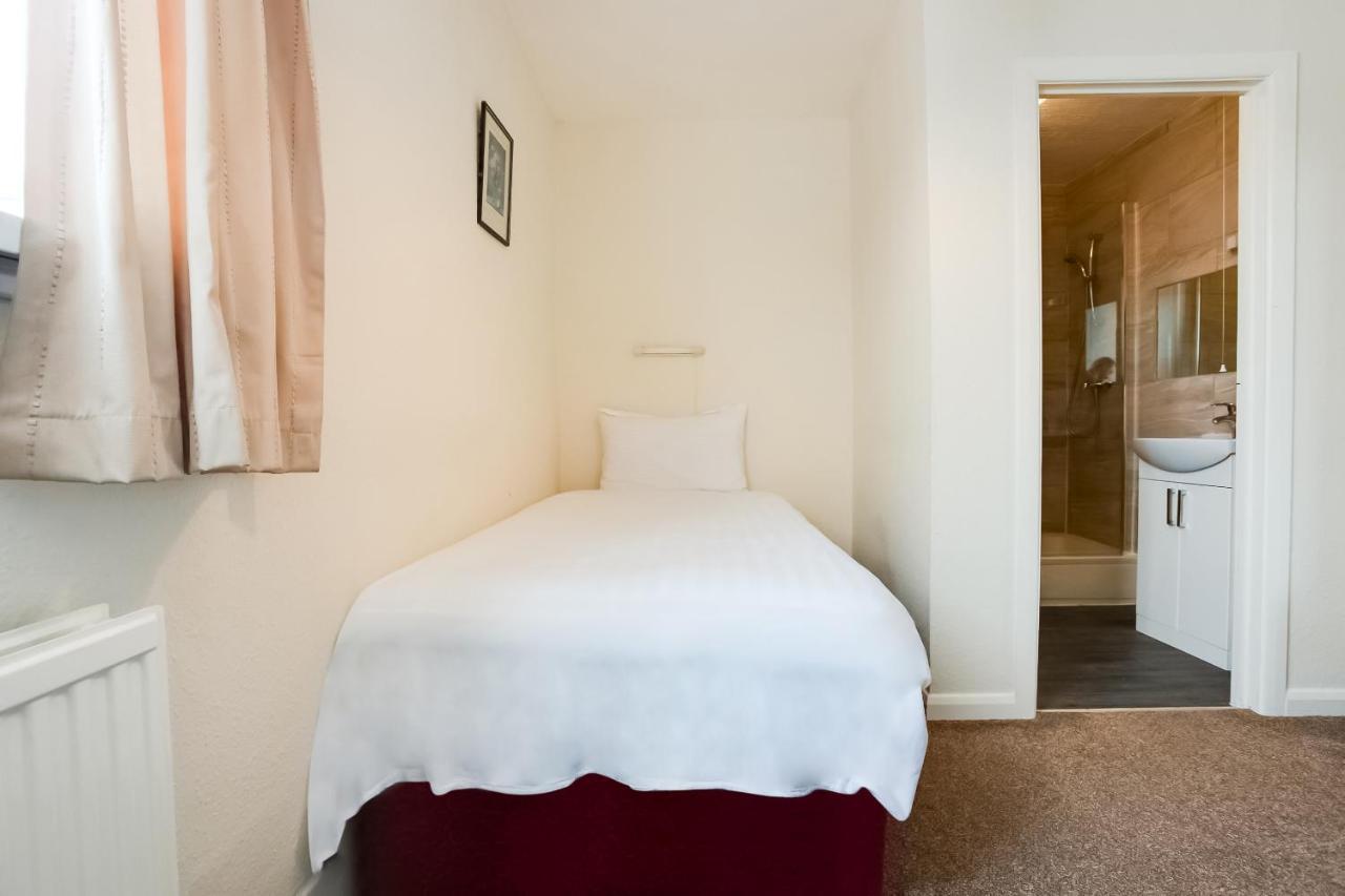 Oyo Grosvenor House Hotel Skegness Kültér fotó