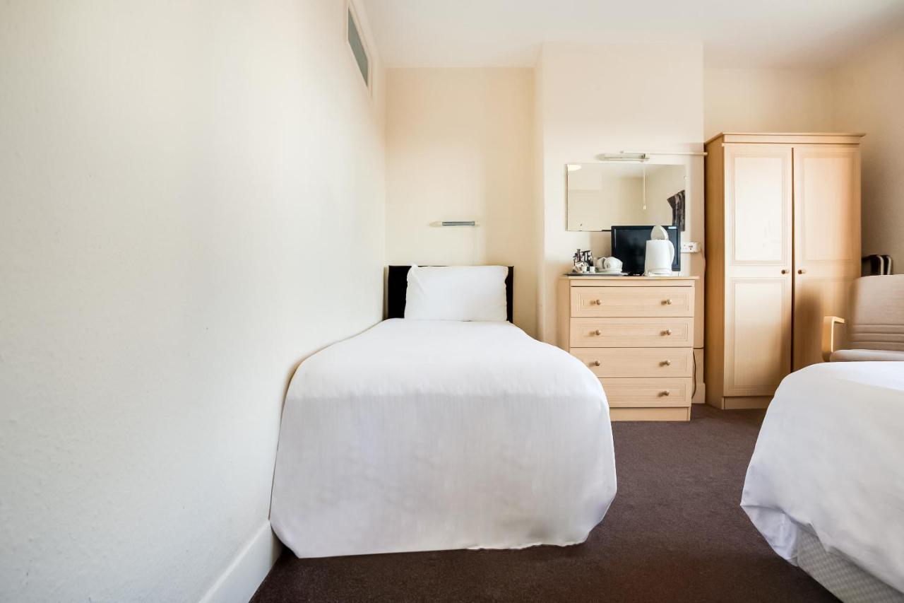 Oyo Grosvenor House Hotel Skegness Kültér fotó